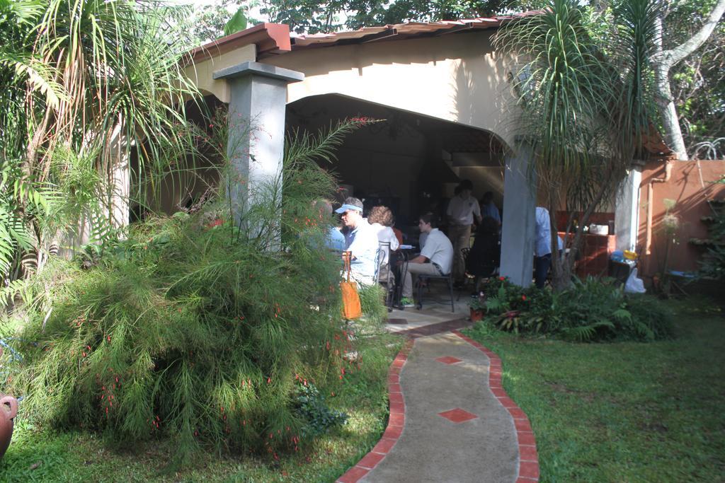 Hotel Santa Maria Inn San Juan Abajo Bagian luar foto