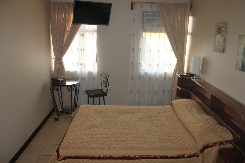 Hotel Santa Maria Inn San Juan Abajo Bagian luar foto