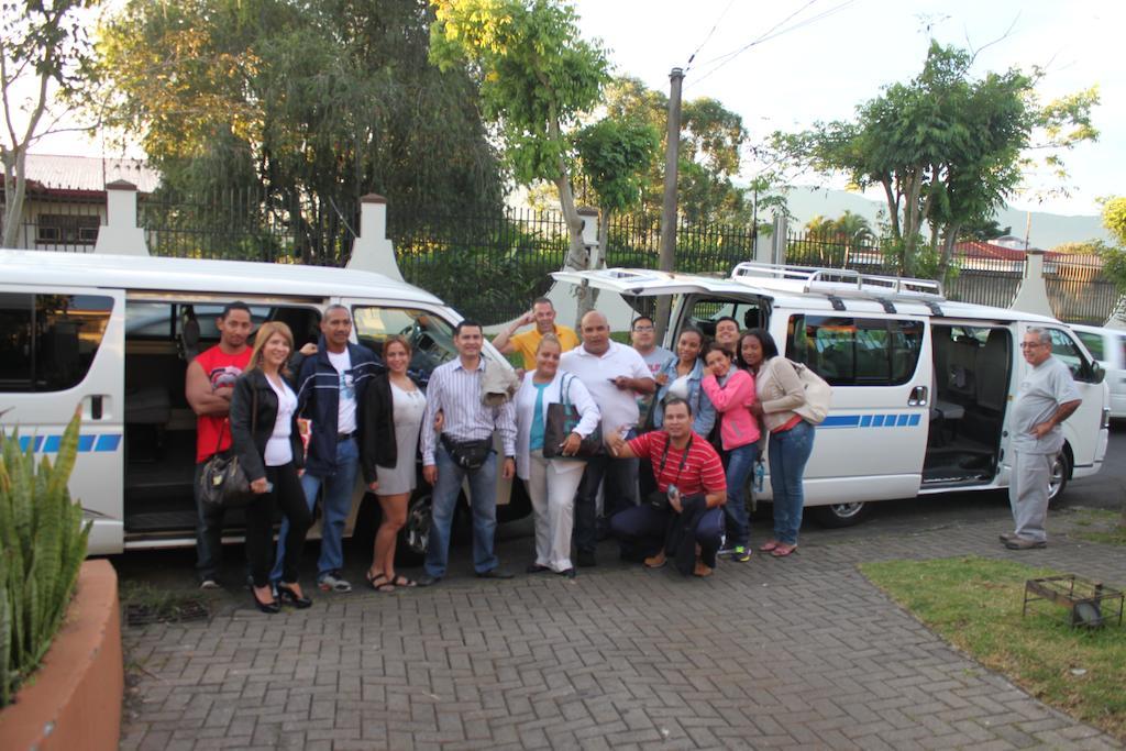 Hotel Santa Maria Inn Alajuela Bagian luar foto